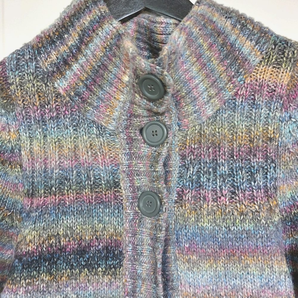 Express Sweater🛍 - Picture 2 of 10